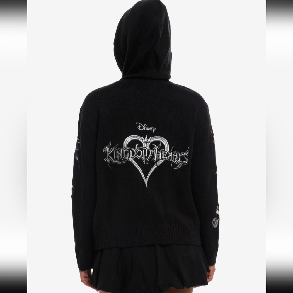 BNWT kingdom Hearts Sweater Cardigan With Zipper Size Jr 2xl. - Picture 2 of 5